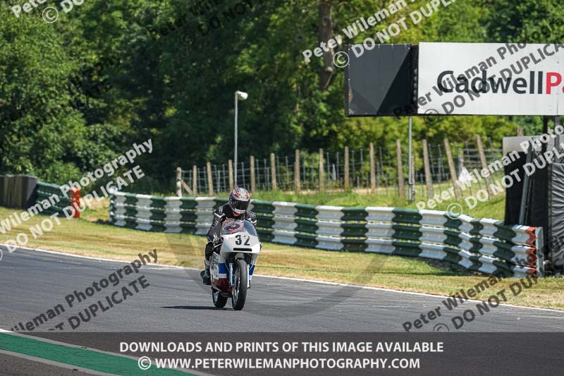 cadwell park;cadwell park photographs;cadwell trackday photographs;enduro digital images;event digital images;eventdigitalimages;peter wileman photography;racing digital images;trackday digital images;trackday photos